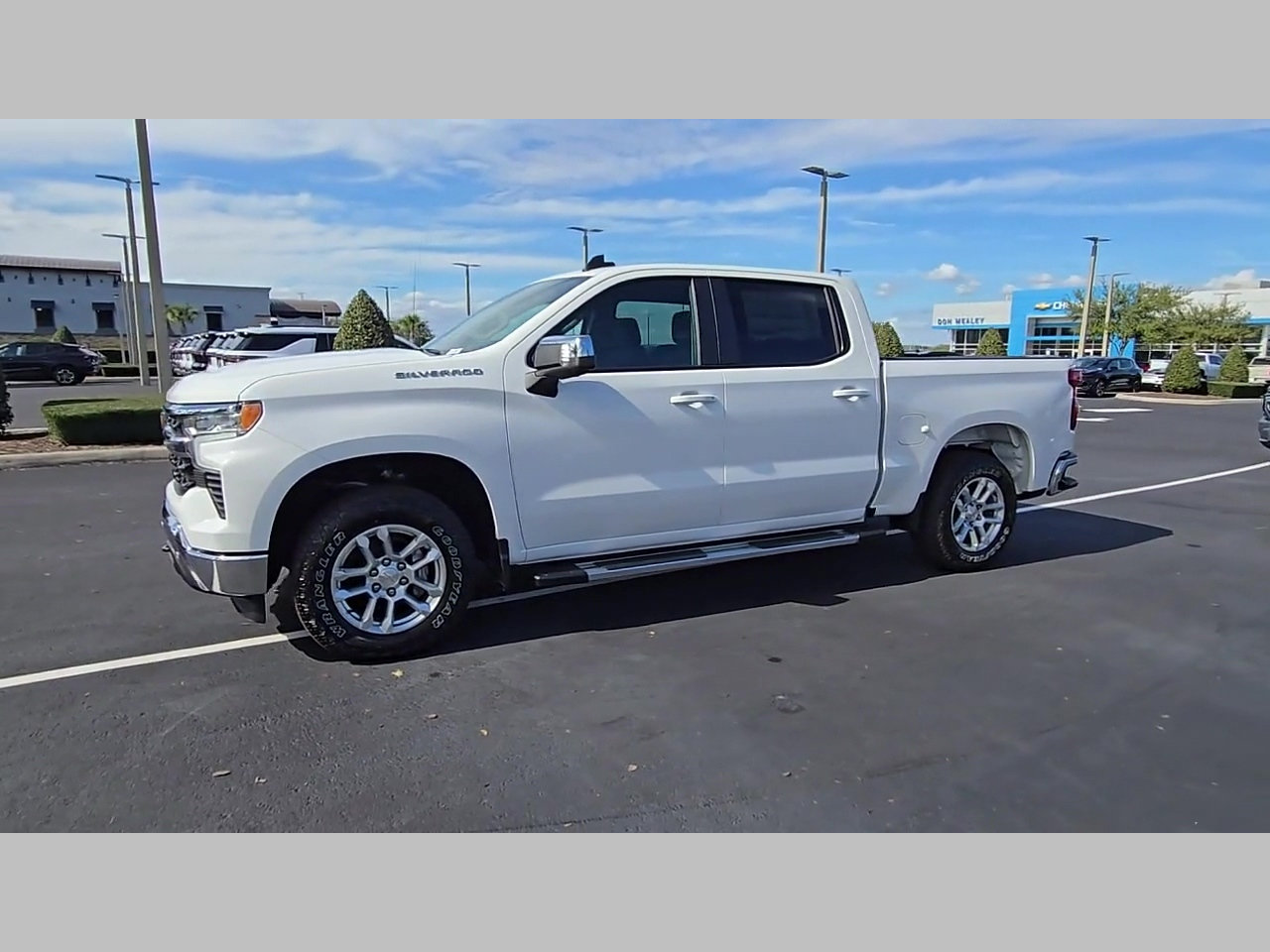 New 2026 Chevrolet Silverado 1500 LT w/ Safety Package RWD image 14