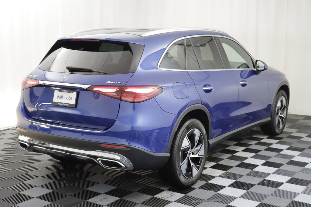 Used 2024 Mercedes-Benz GLC 300 4MATIC image 19