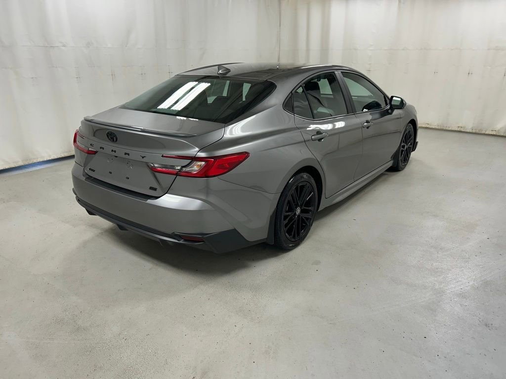 Certified 2025 Toyota Camry SE FWD image 5