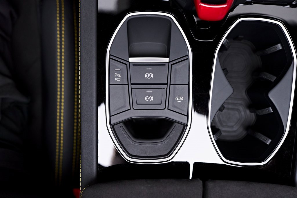 Used 2021 Lamborghini Urus image 71