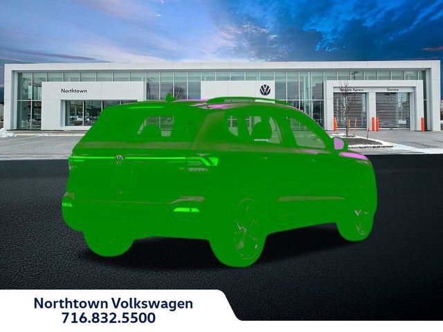 New 2026 Volkswagen Taos SE AWD/4WD image 2