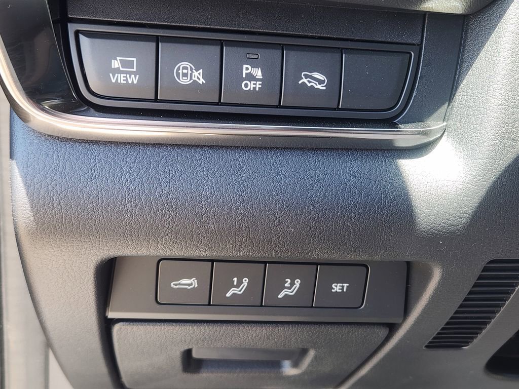 Used 2025 MAZDA CX-30 2.5 Turbo w/ Premium Plus Pkg image 18