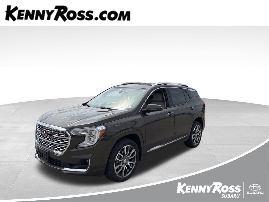 Used 2024 GMC Terrain Denali image 1