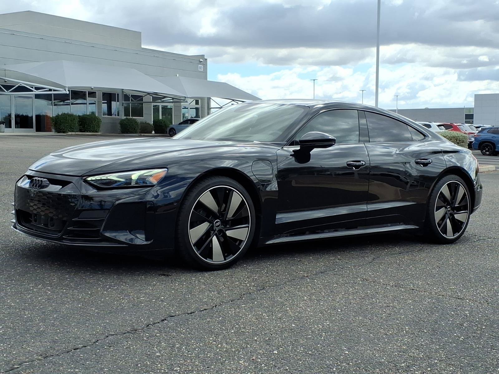 Used 2023 Audi e-tron GT Prestige w/ Prestige Package AWD/4WD image 3