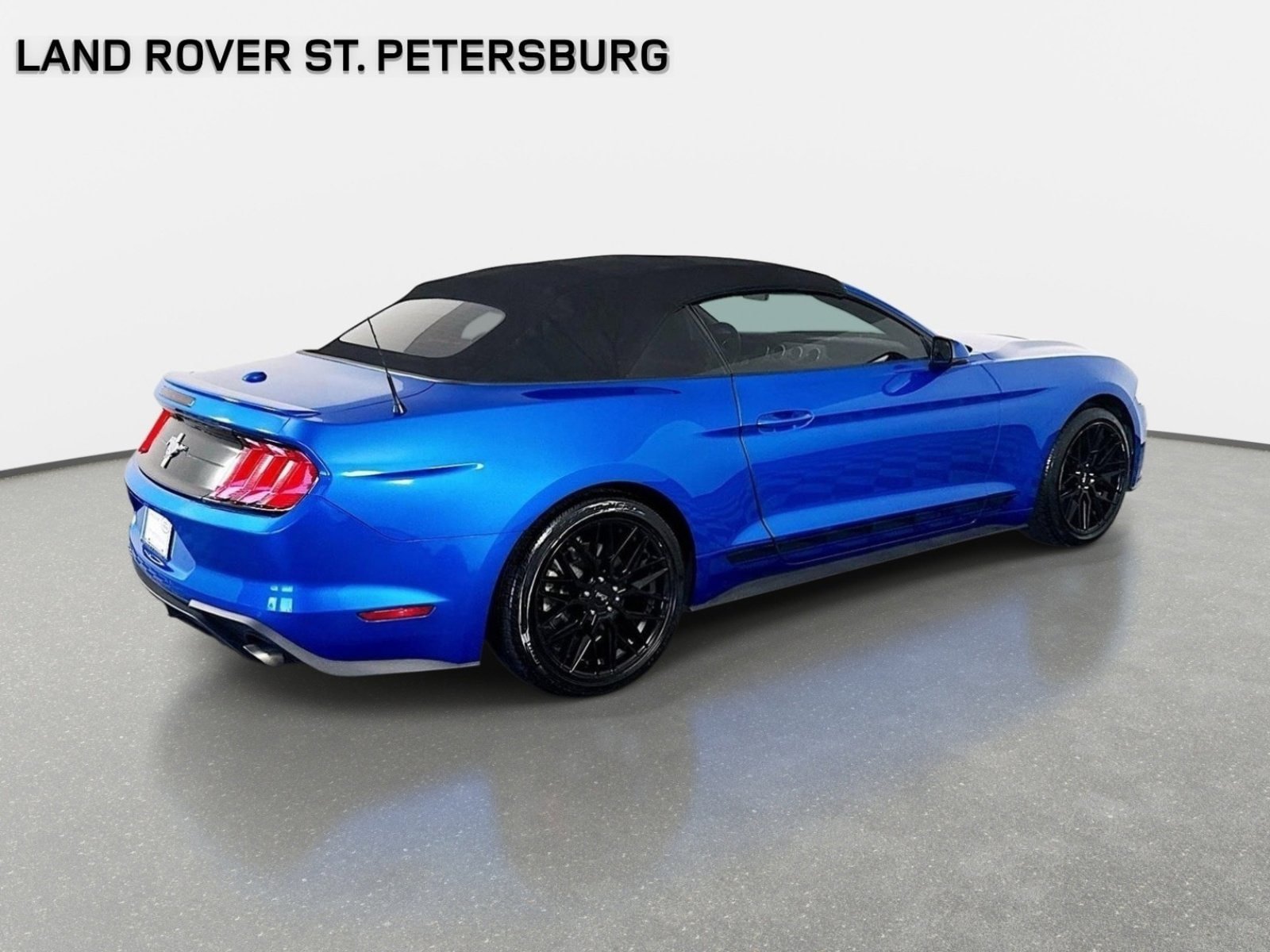 Used 2020 Ford Mustang Premium w/ Equipment Group 201A RWD image 6