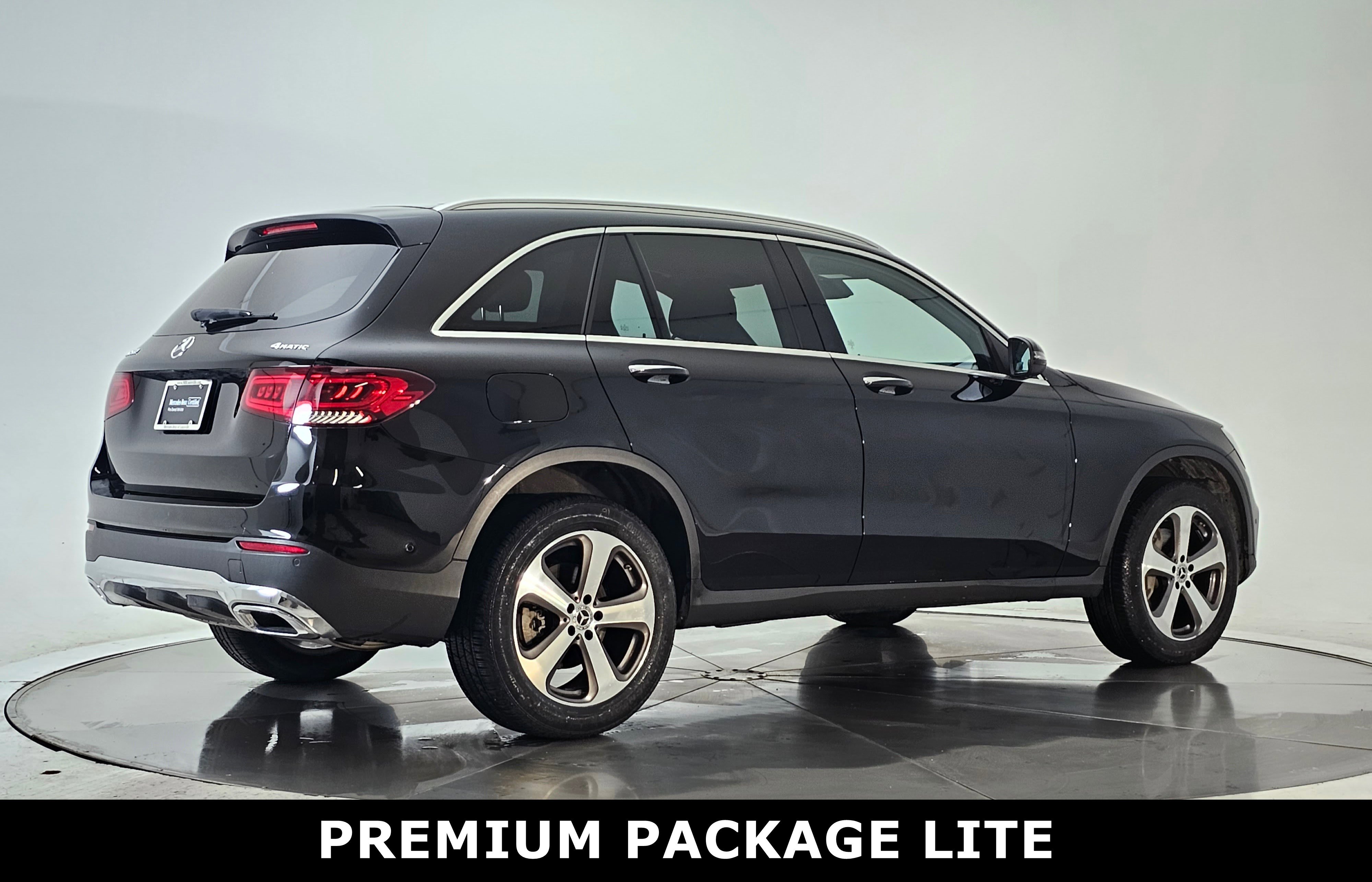 Certified 2022 Mercedes-Benz GLC 300 4MATIC image 2