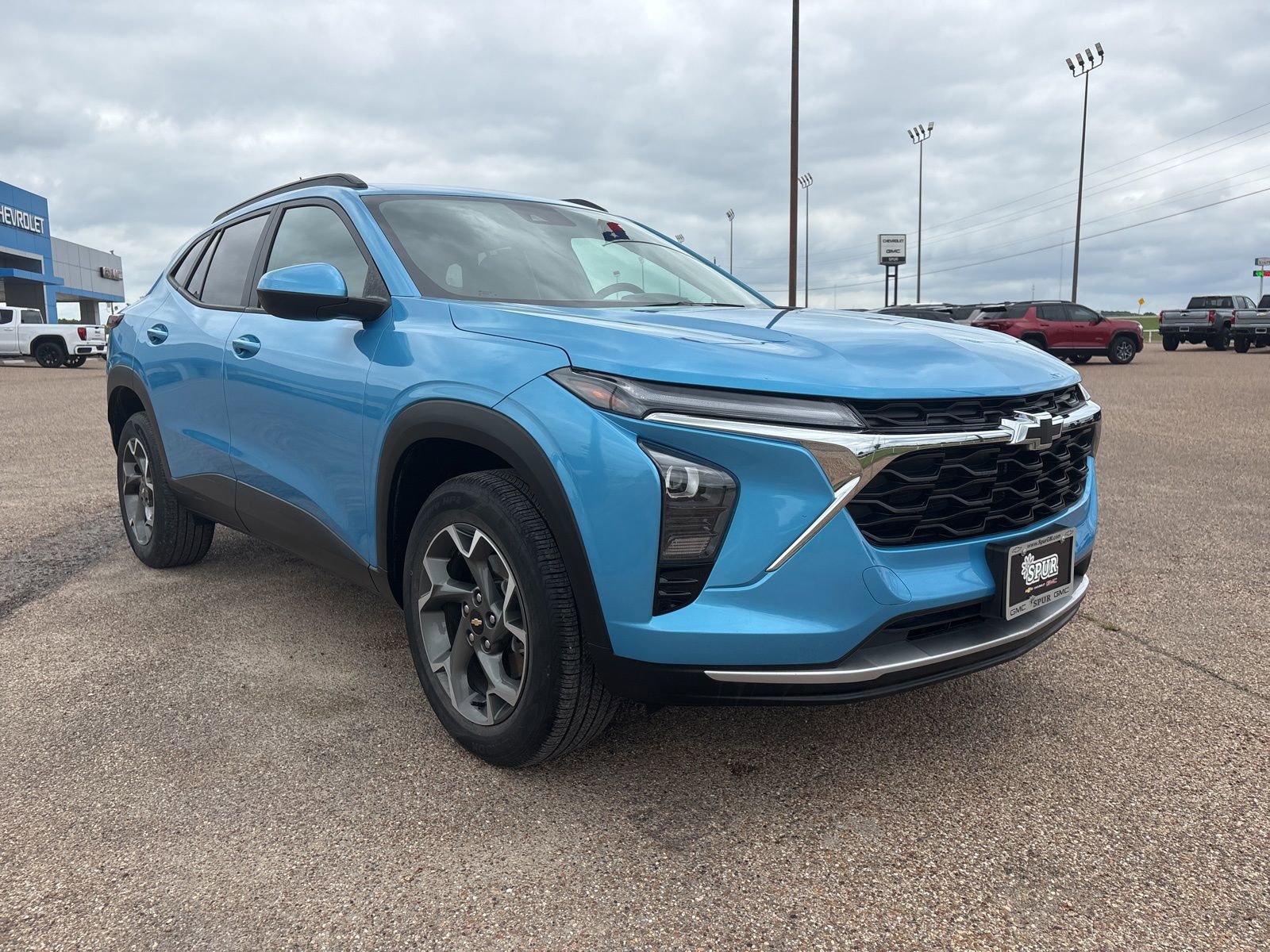 Certified 2025 Chevrolet Trax LT w/ Driver Confidence Package FWD image 8