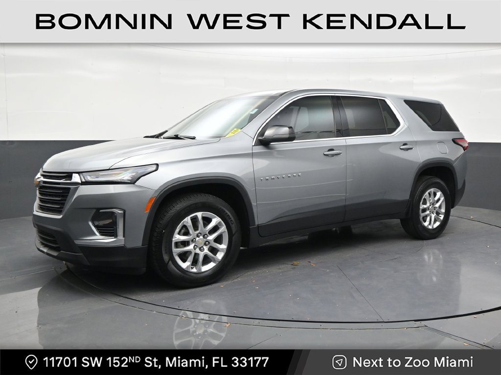 Used 2023 Chevrolet Traverse LS