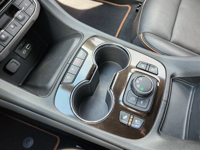 Used 2023 GMC Acadia AT4 w/ Technology Package AWD/4WD image 18