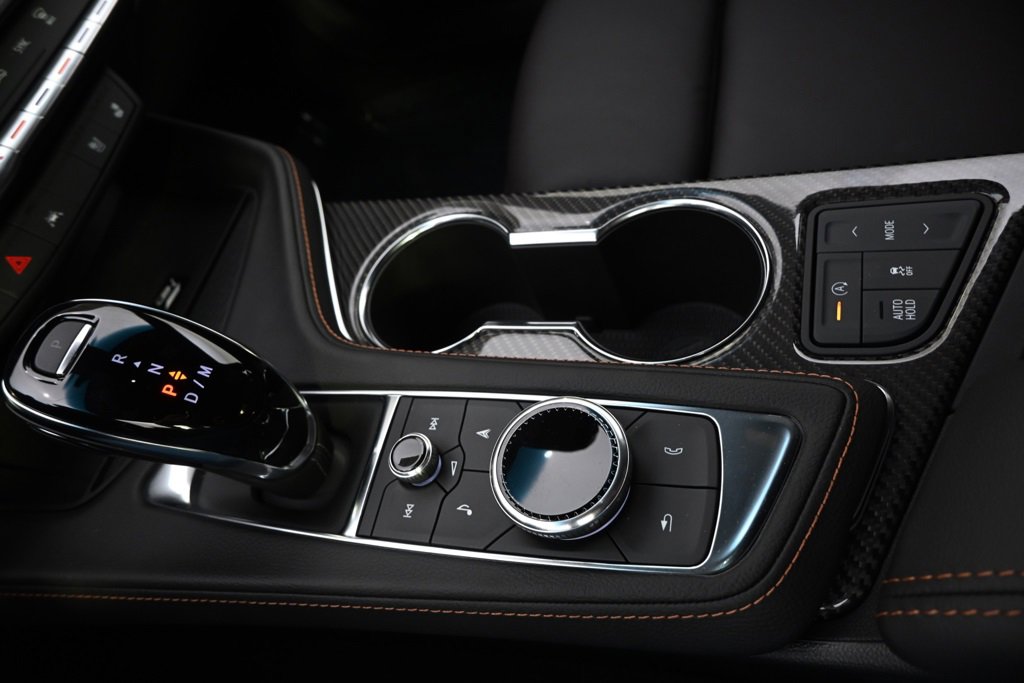 New 2026 Cadillac CT4 V w/ LPO, ONYX Package image 34
