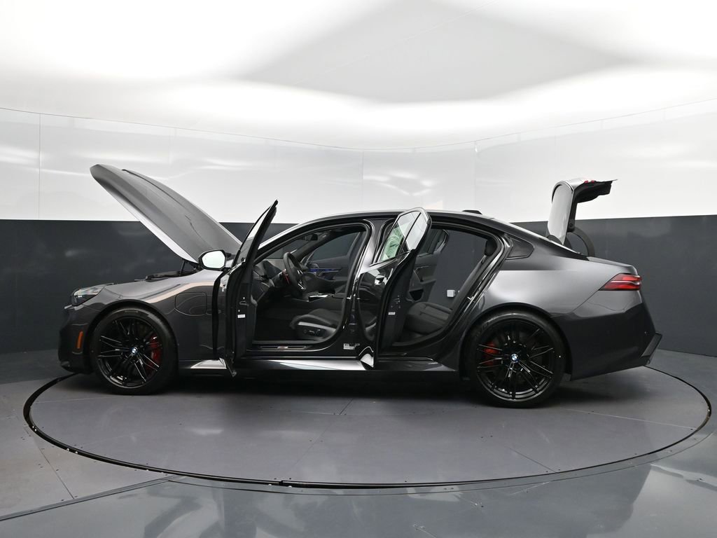 New 2026 BMW M5 w/ Executive Package AWD/4WD image 47