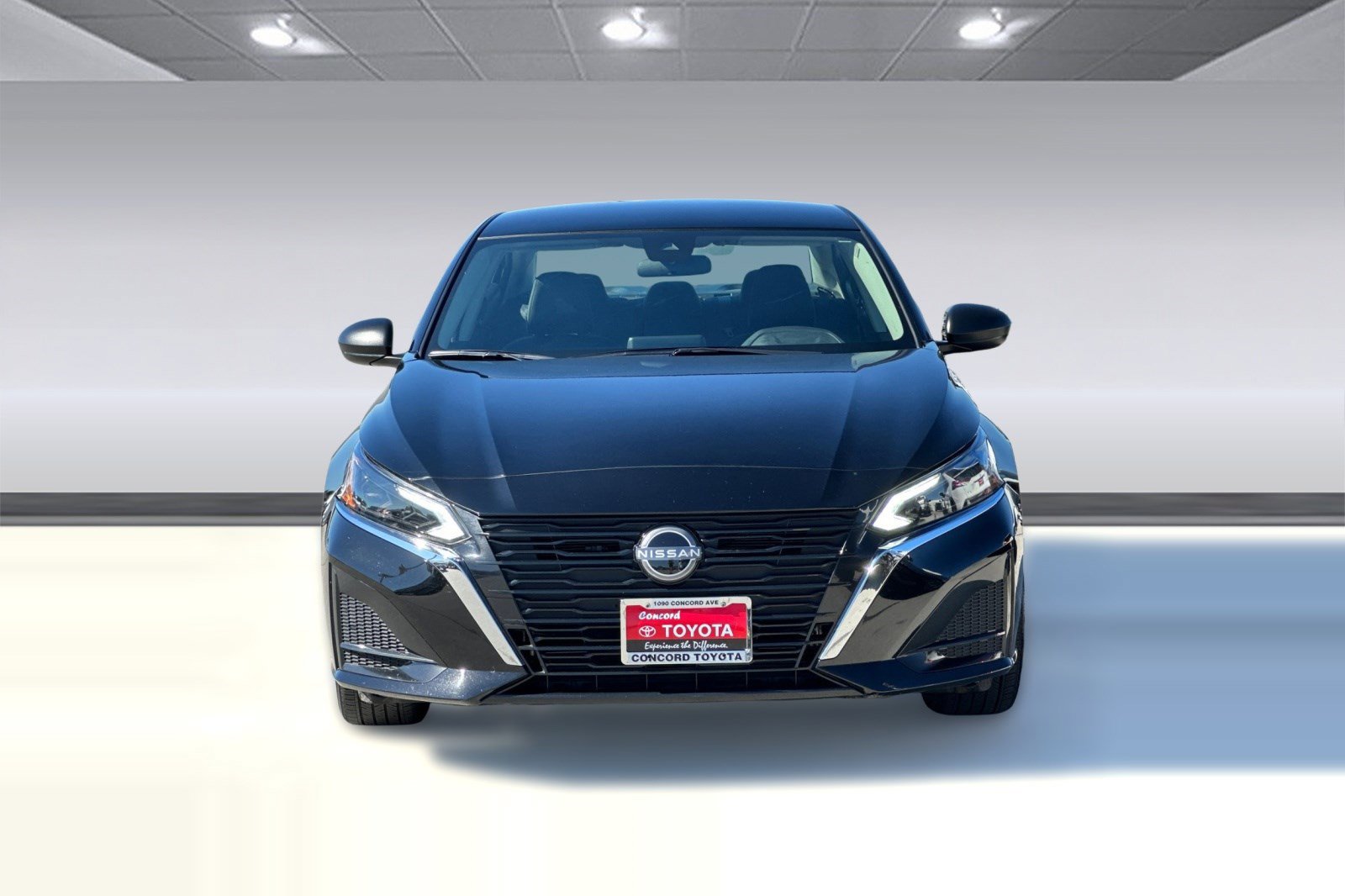 Used 2025 Nissan Altima 2.5 SV image 5