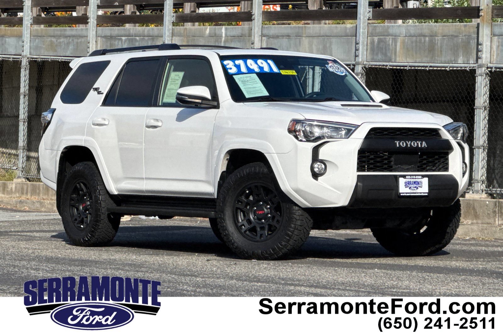 Used 2020 Toyota 4Runner TRD Off-Road Premium w/ Moonroof Package AWD/4WD video 1