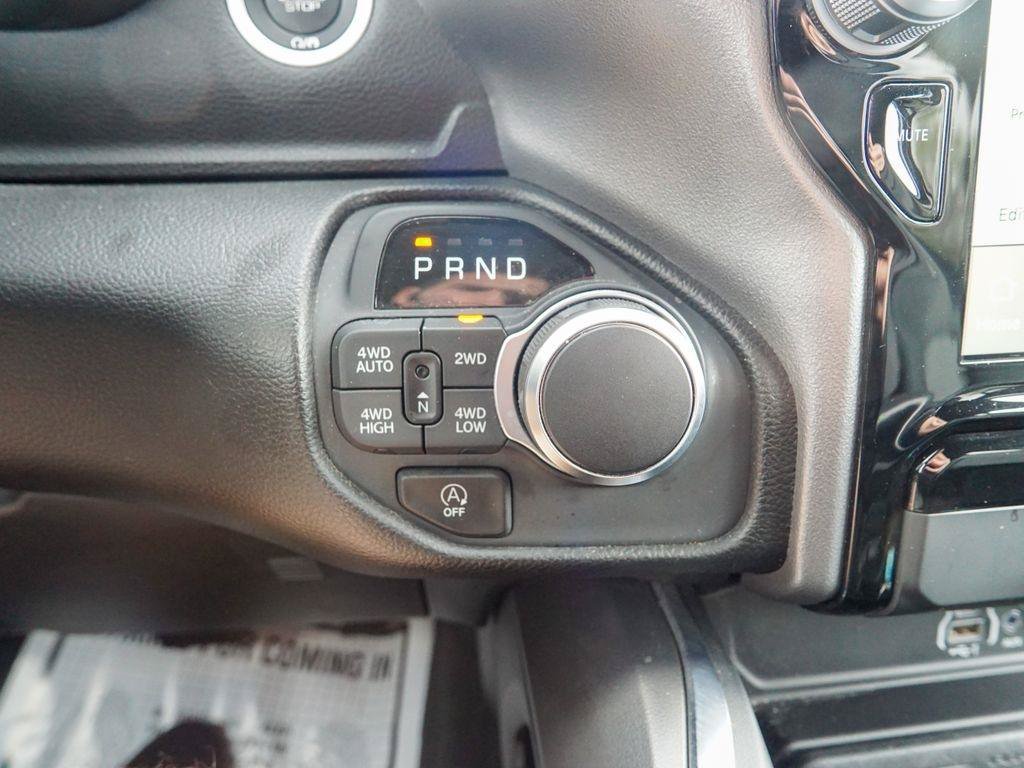 Used 2025 RAM 1500 Big Horn AWD/4WD image 26