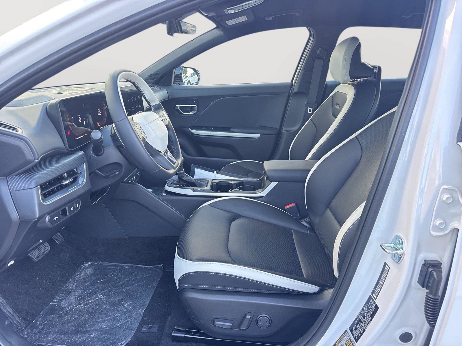 New 2026 Kia K4 EX FWD image 9