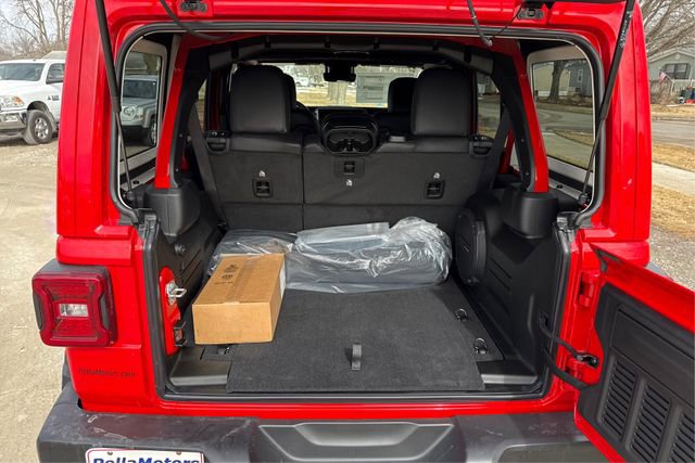 New 2025 Jeep Wrangler Sahara w/ Safety Group image 13