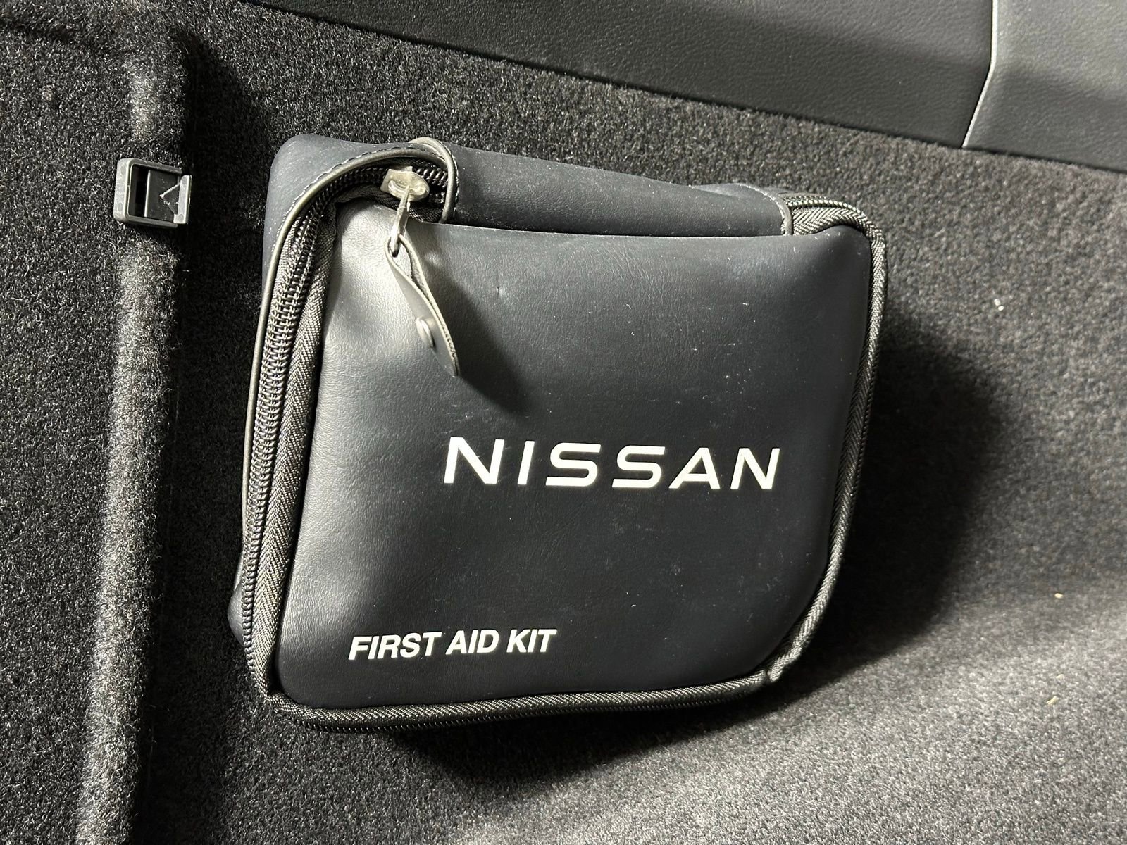 Used 2023 Nissan Rogue SV w/ SV Premium B Package image 29