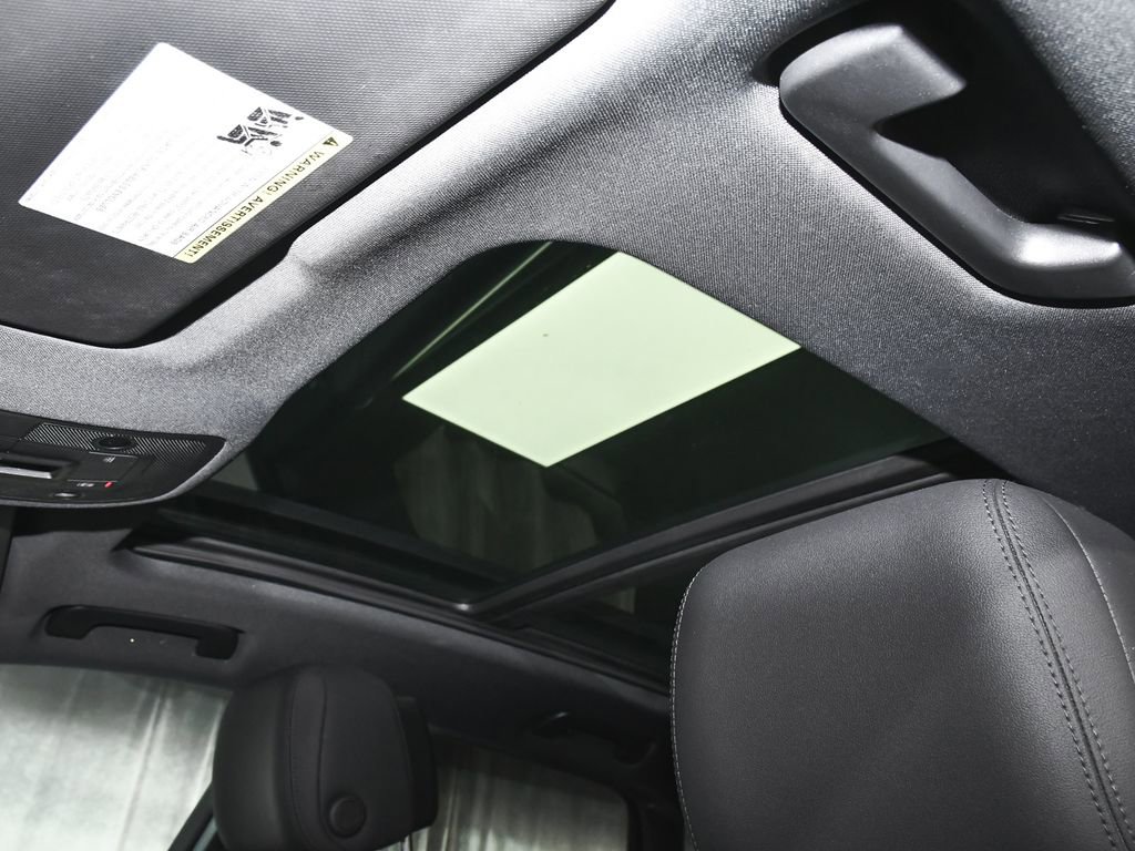 Used 2020 Audi Q3 2.0T Premium Plus w/ Premium Plus Package image 44