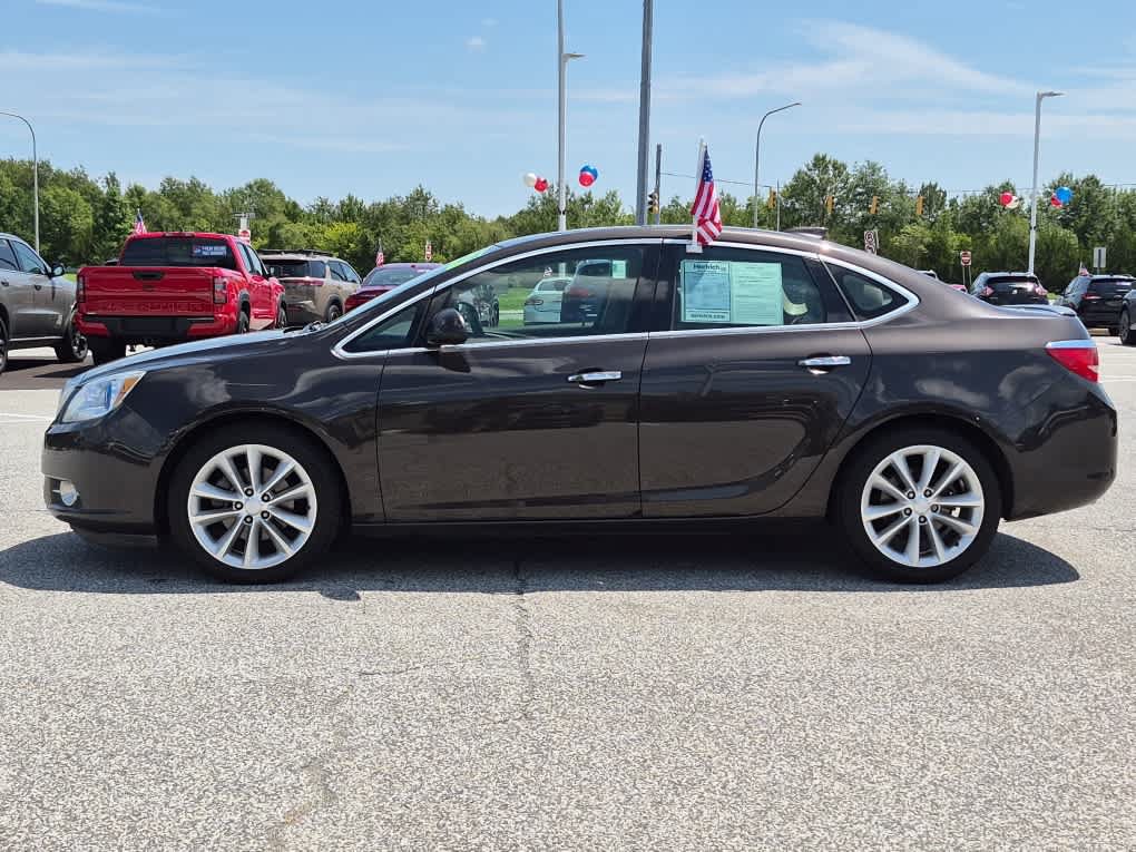 Used 2016 Buick Verano Leather w/ Experience Buick Package FWD image 5