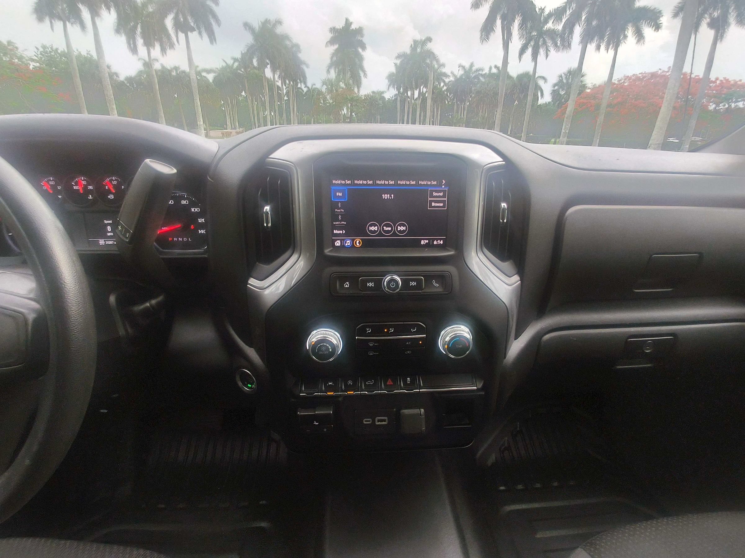 Used 2023 GMC Sierra 1500 Pro w/ Pro Value Package AWD/4WD image 22