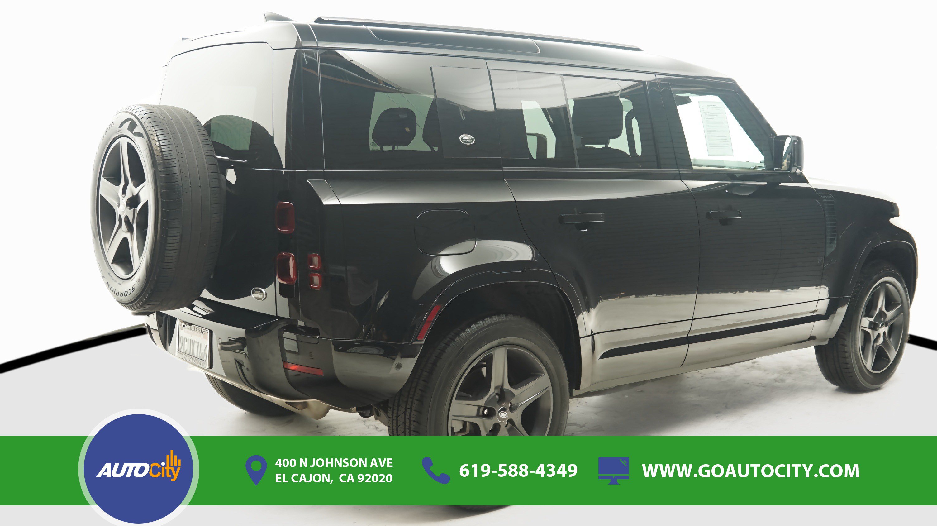 Used 2023 Land Rover Defender 110 X-Dynamic SE AWD/4WD image 6