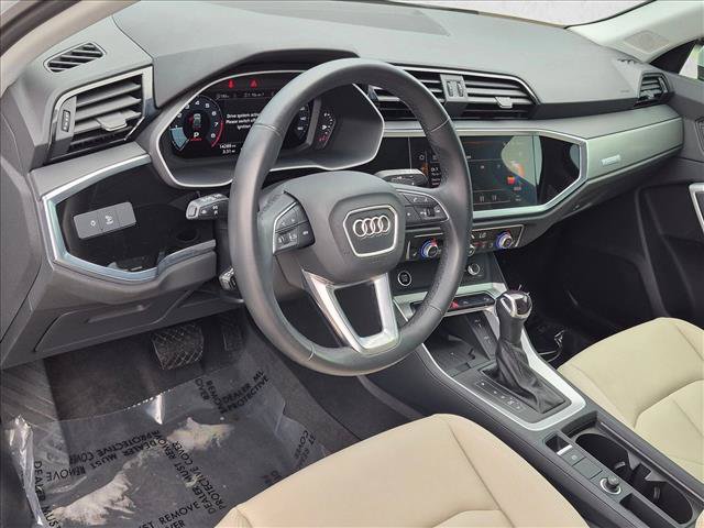 Used 2024 Audi Q3 2.0T Premium Plus AWD/4WD image 10