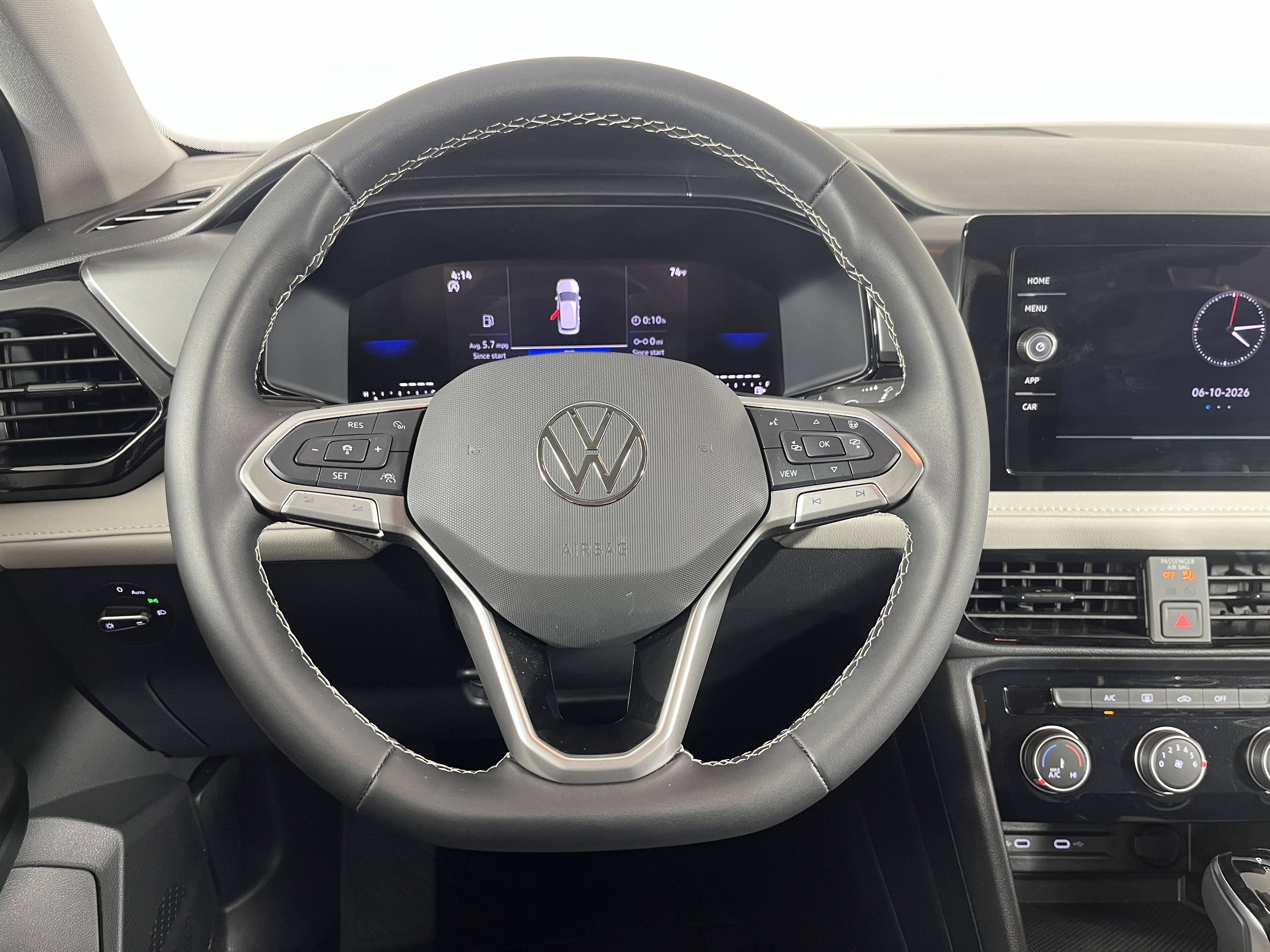 Certified 2025 Volkswagen Taos S FWD image 12