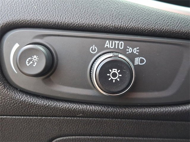 Used 2024 Chevrolet Malibu LT image 24