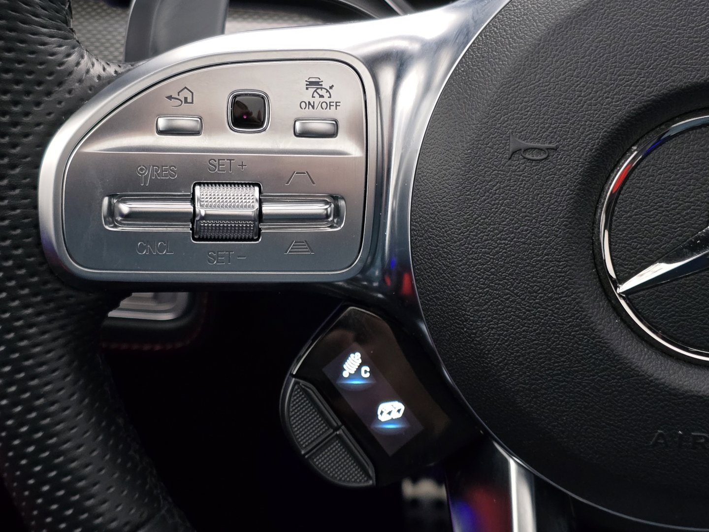 Used 2022 Mercedes-Benz GLE 53 AMG 4MATIC Coupe image 28