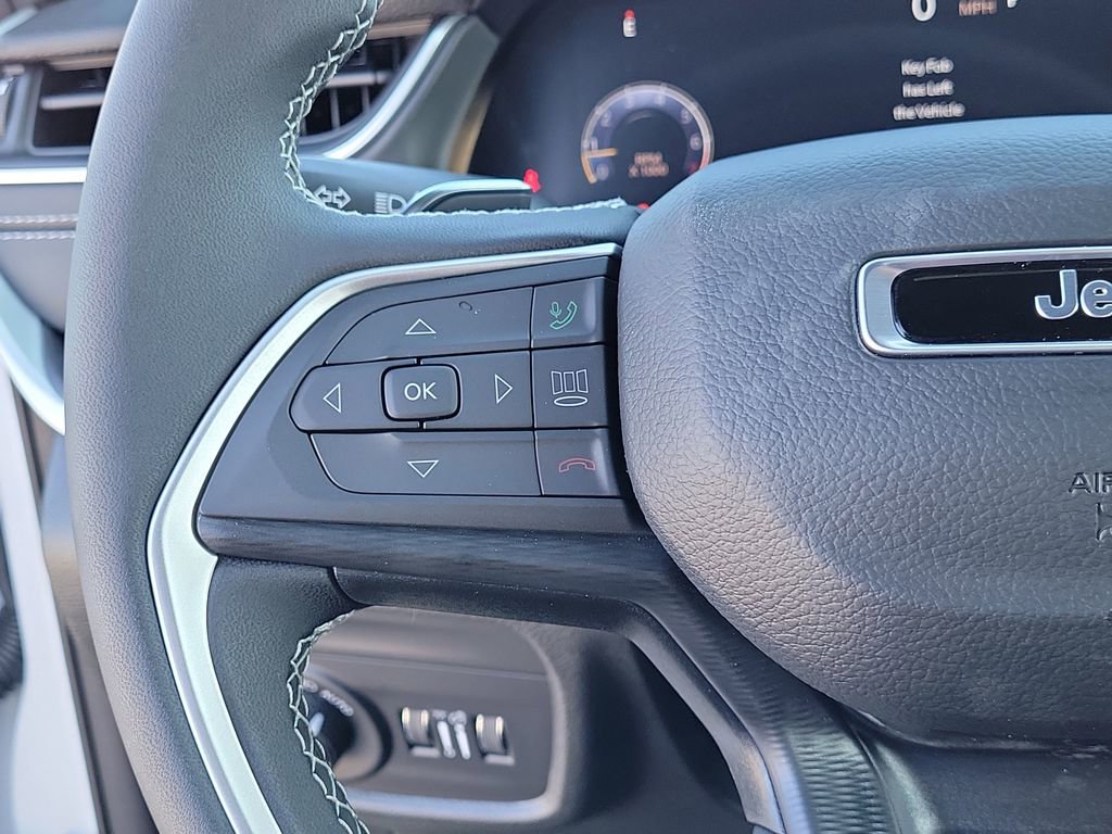 New 2025 Jeep Grand Cherokee Laredo X image 26