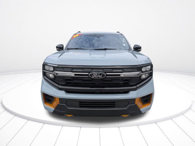 Used 2025 Ford Expedition Tremor AWD/4WD image 9