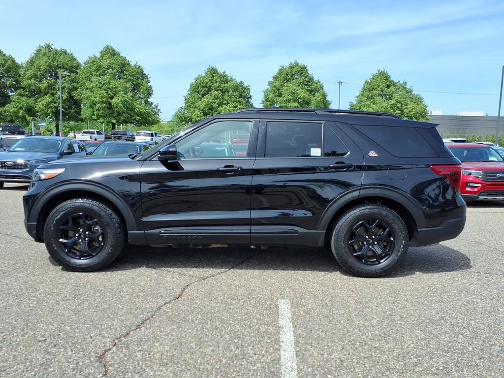 Used 2024 Ford Explorer Timberline w/ Timberline Technology Package AWD/4WD image 2