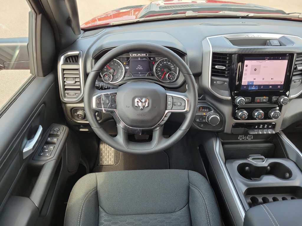 New 2026 RAM 1500 Express AWD/4WD image 8