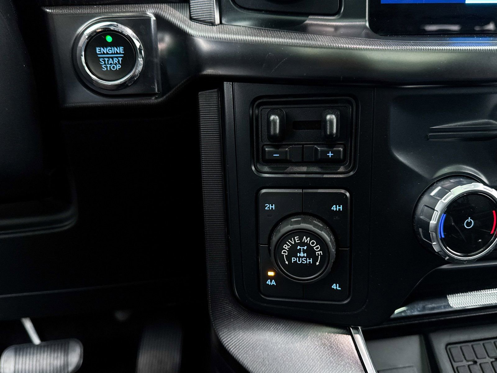 Used 2023 Ford F150 Platinum w/ Equipment Group 701A High image 10