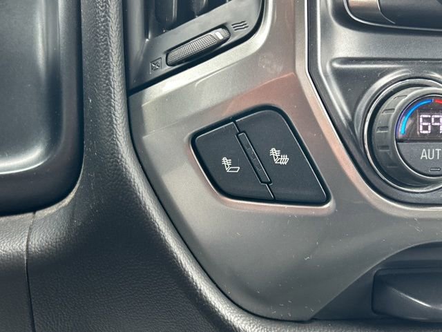 Used 2018 Chevrolet Silverado 1500 LT w/ All Star Edition image 42