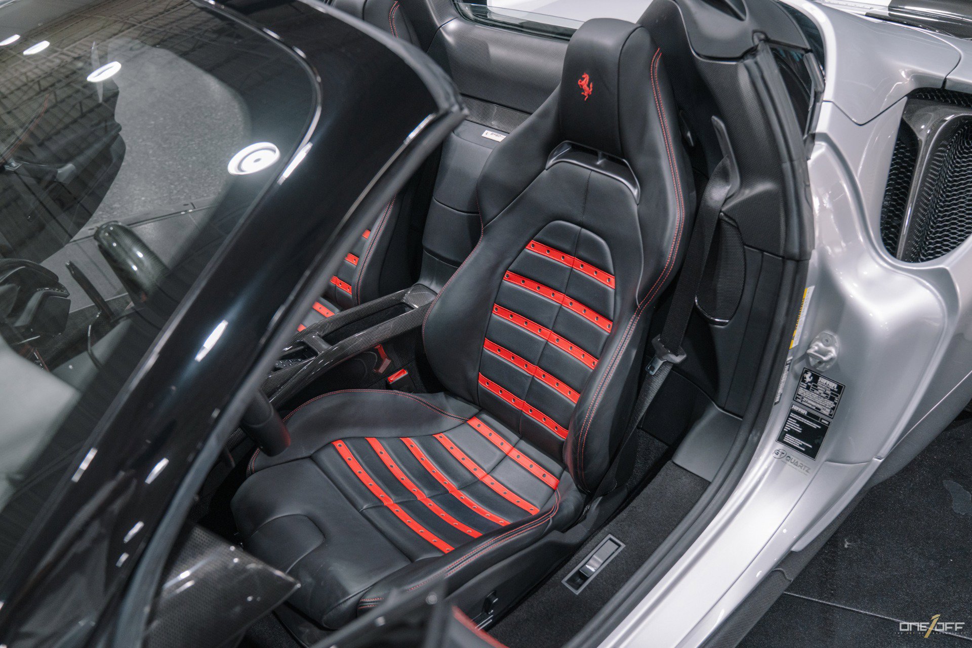 Used 2022 Ferrari SF90 Spider image 17