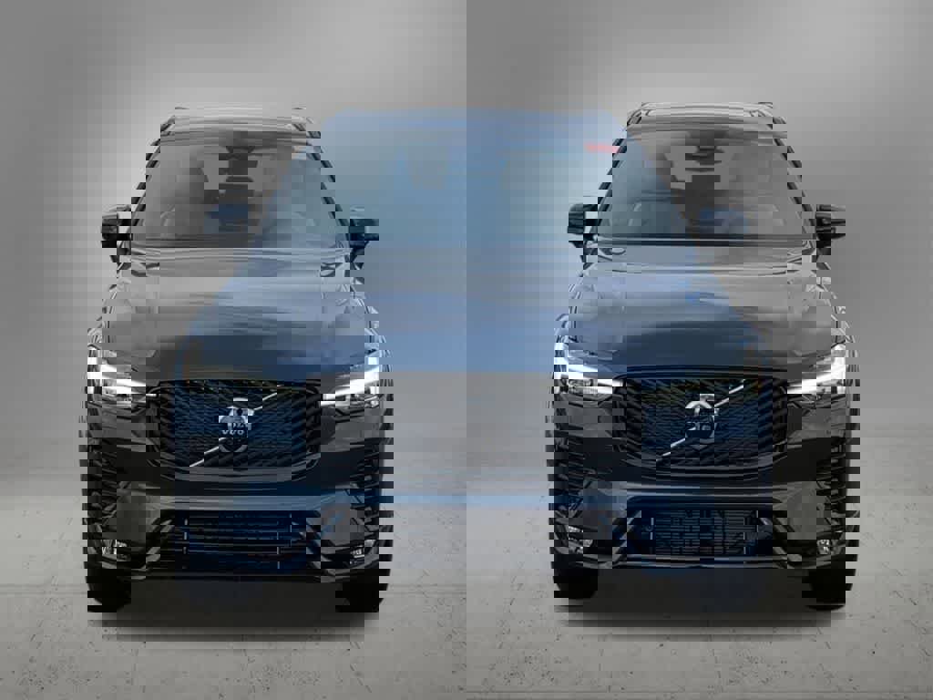 New 2026 Volvo XC60 B5 Plus w/ Protection Package Premier image 9