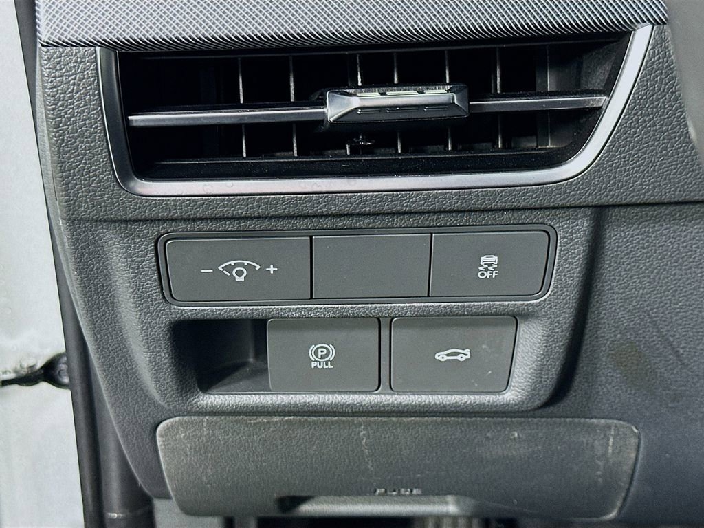 Used 2024 Hyundai Sonata SEL w/ Convenience Package image 20