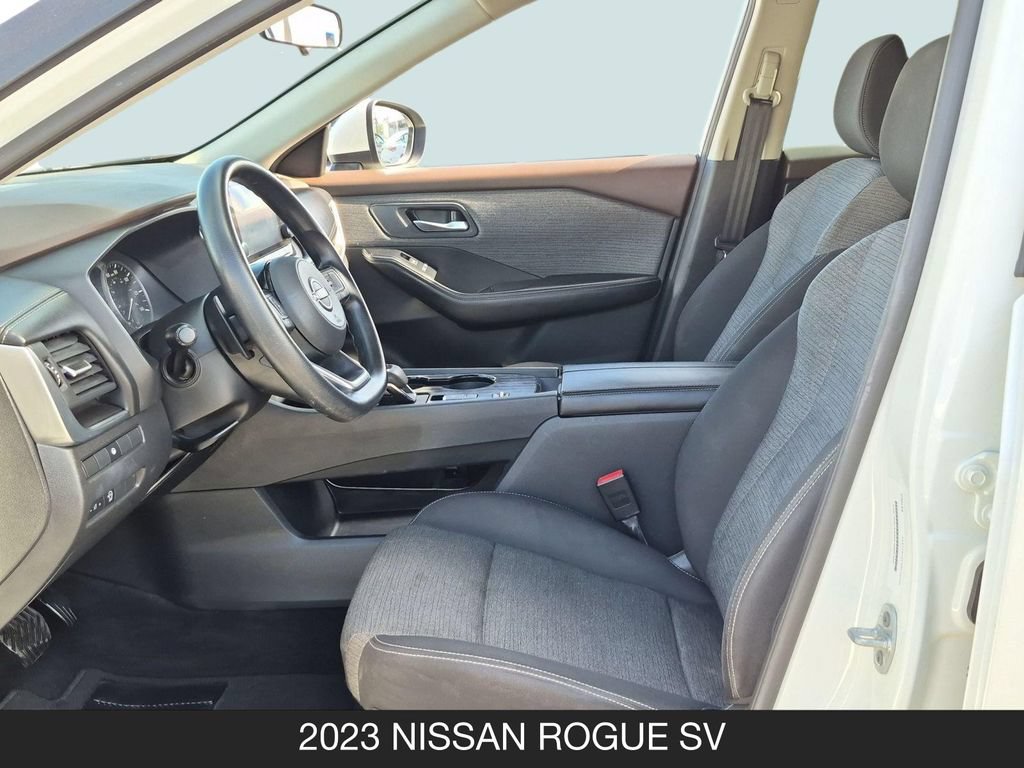 Certified 2023 Nissan Rogue SV FWD image 14
