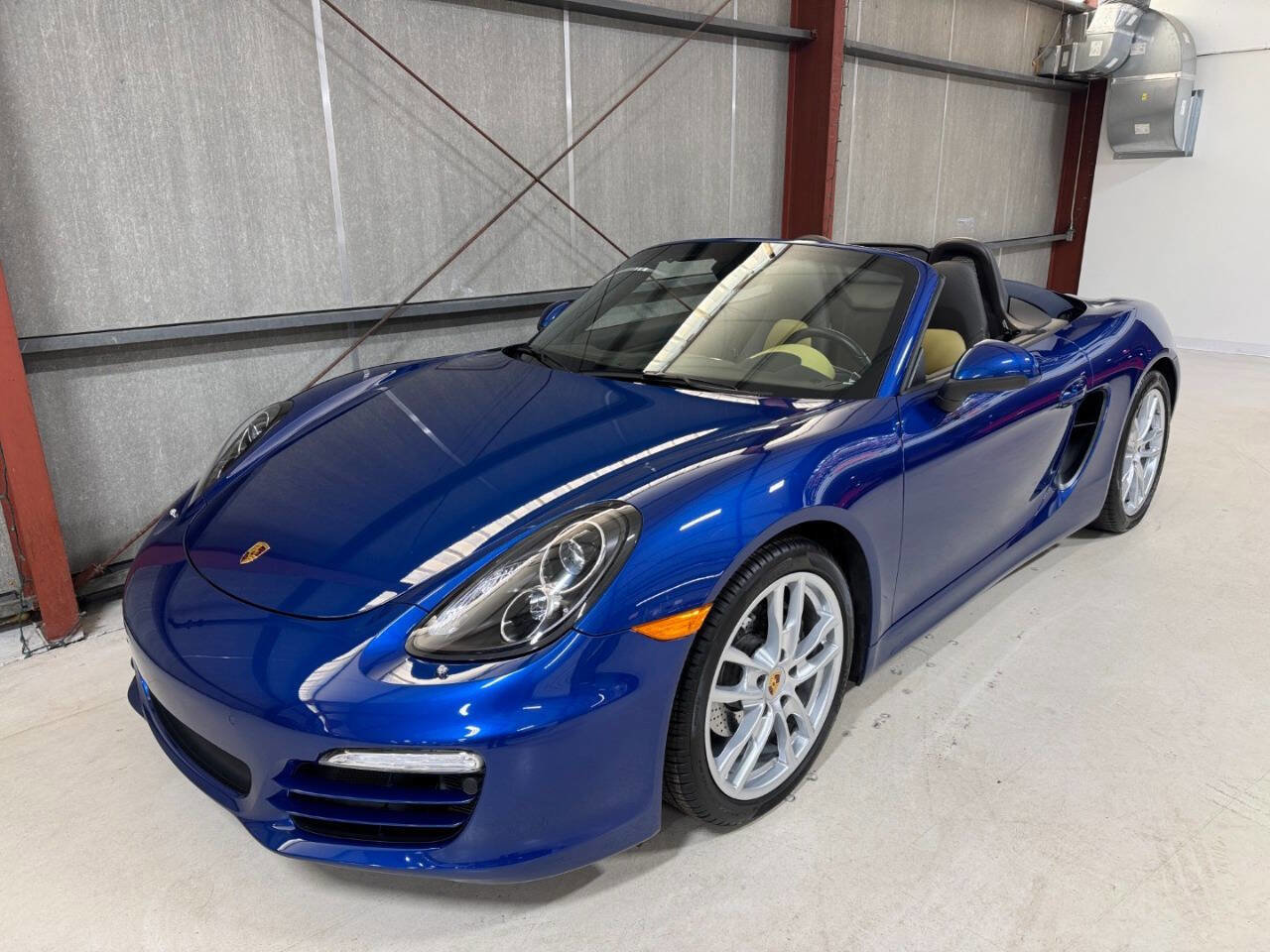 Used 2013 Porsche Boxster image 3