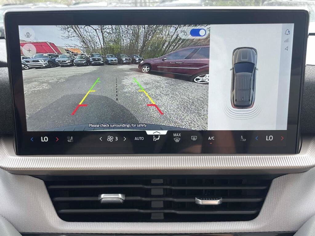 New 2026 Ford Explorer Active w/ Active Comfort Package AWD/4WD image 28