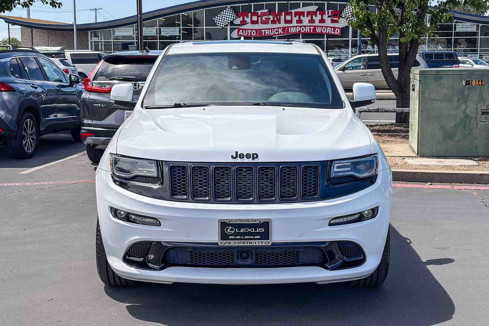 Used 2015 Jeep Grand Cherokee SRT AWD/4WD image 6
