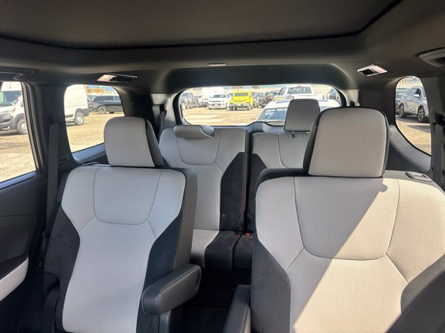 Used 2024 Lexus TX 500h AWD w/ Technology Package image 11
