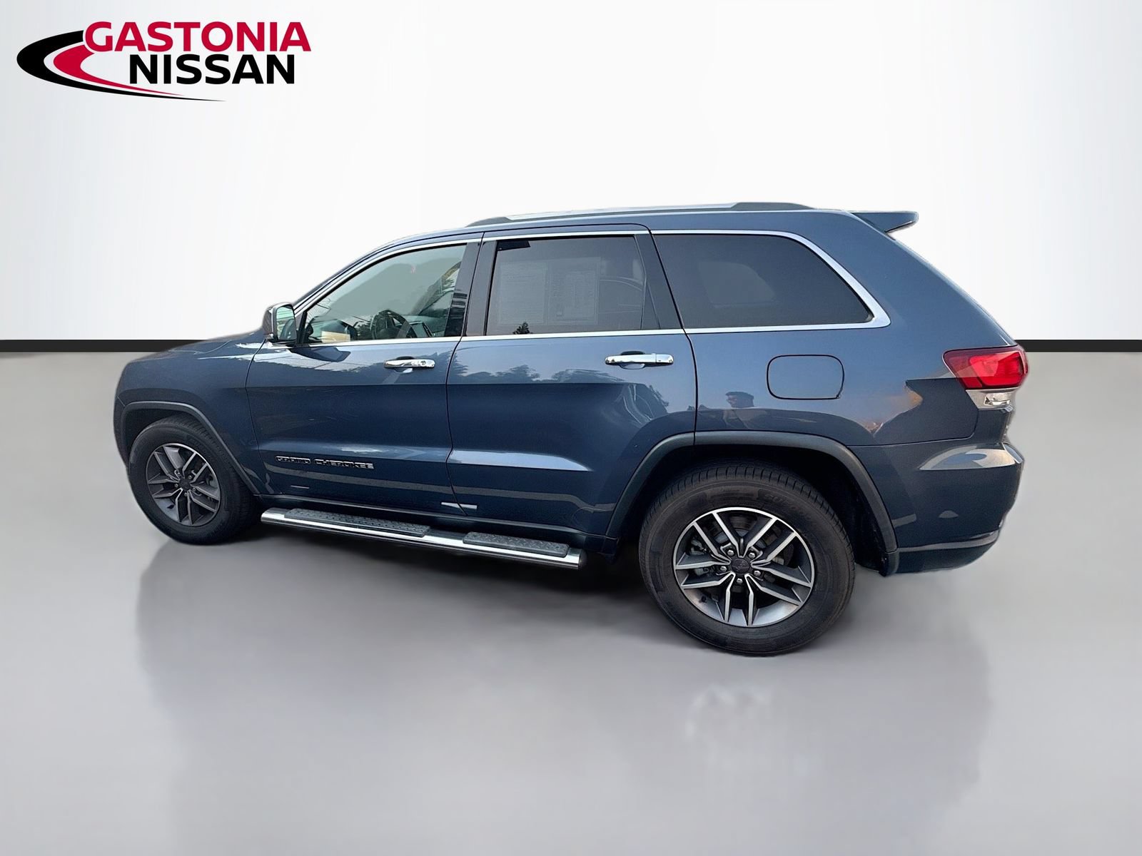 Used 2021 Jeep Grand Cherokee Limited w/ Sun & Sound Group RWD image 5