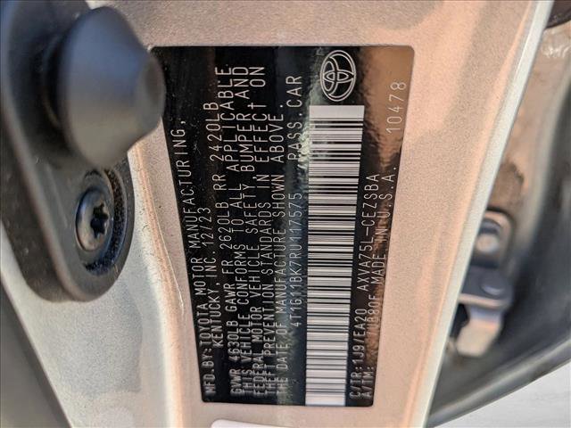 Used 2024 Toyota Camry SE w/ Cold Weather Package image 22