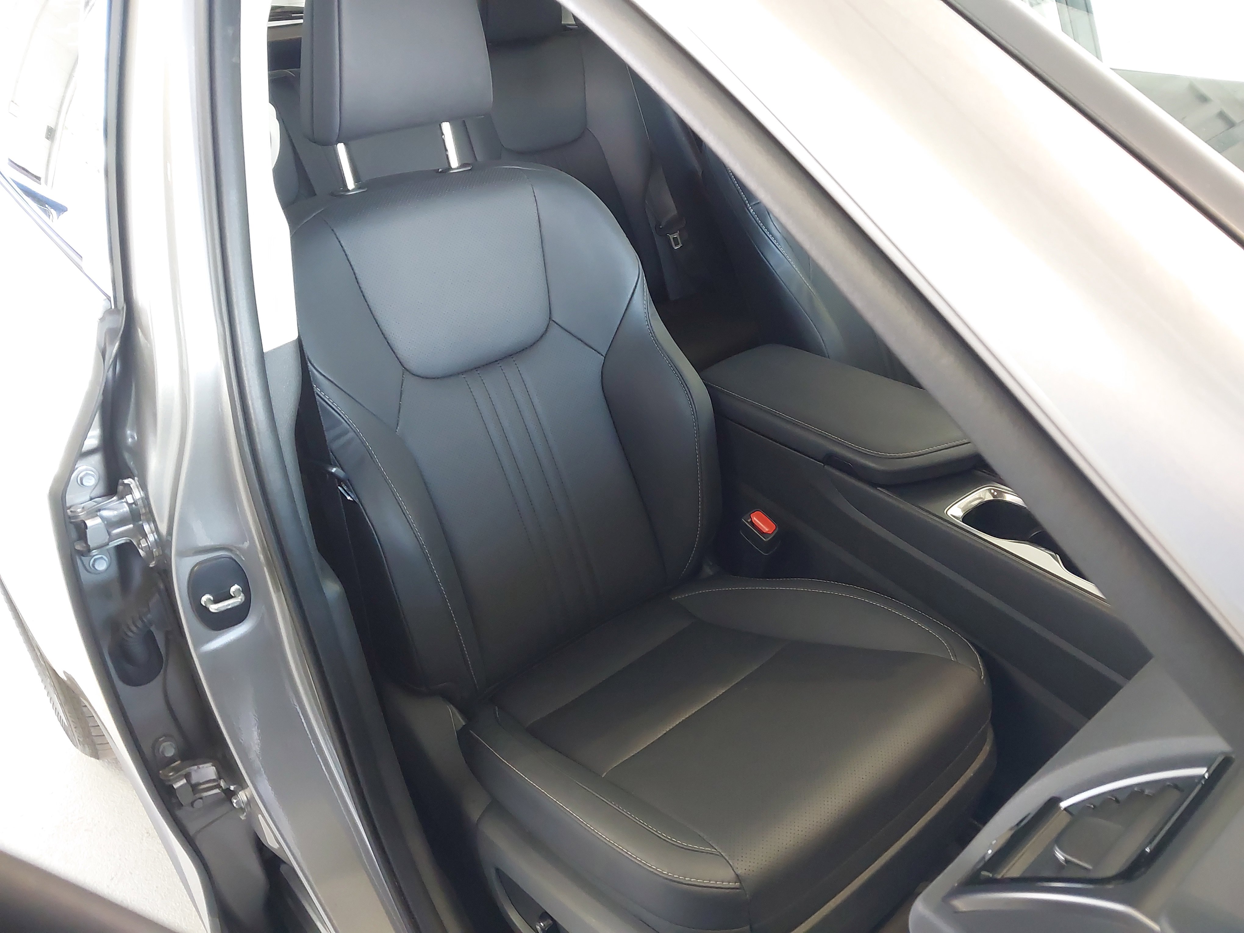 Used 2025 Lexus NX 350 AWD w/ Accessory Package (2T) image 28