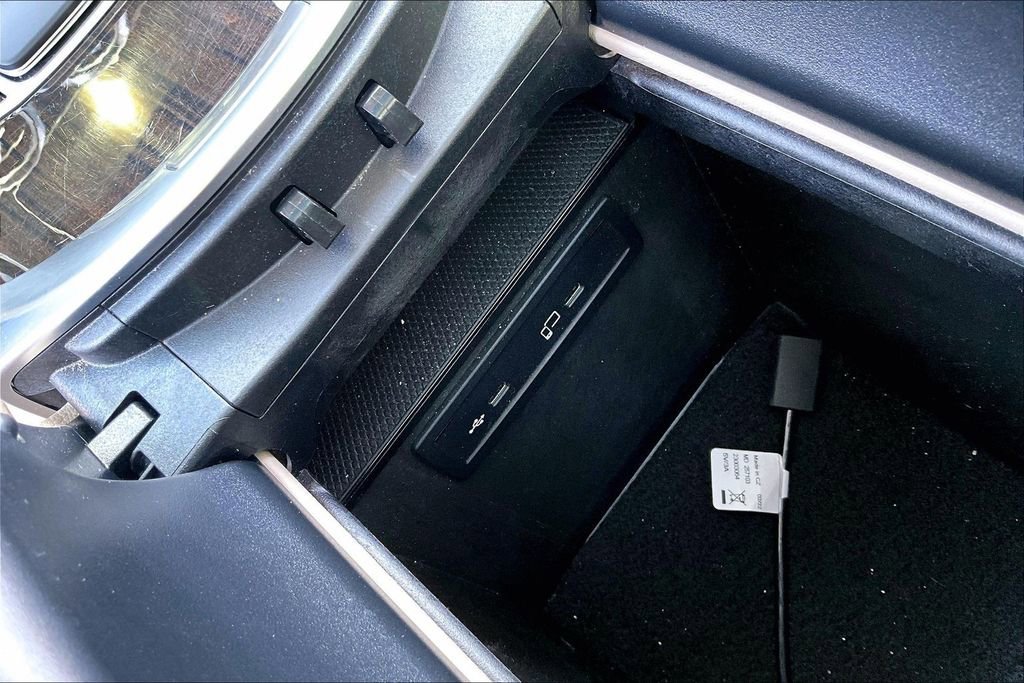 Used 2022 Mercedes-Benz GLC 300 image 26