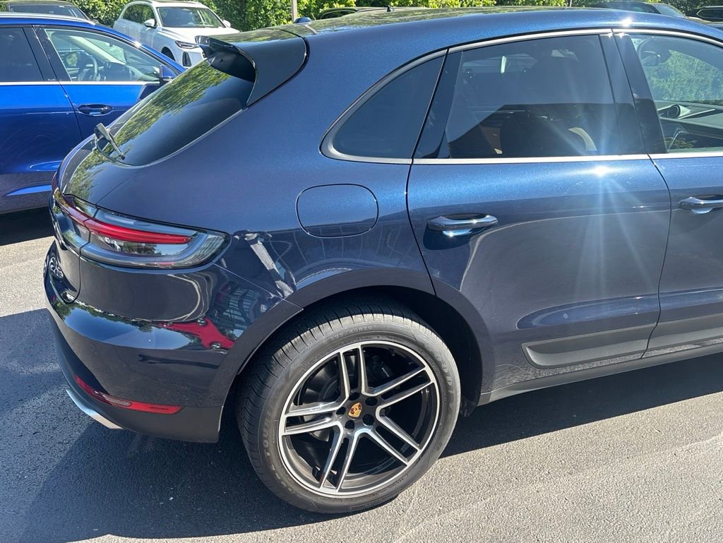 Used 2020 Porsche Macan AWD/4WD image 15