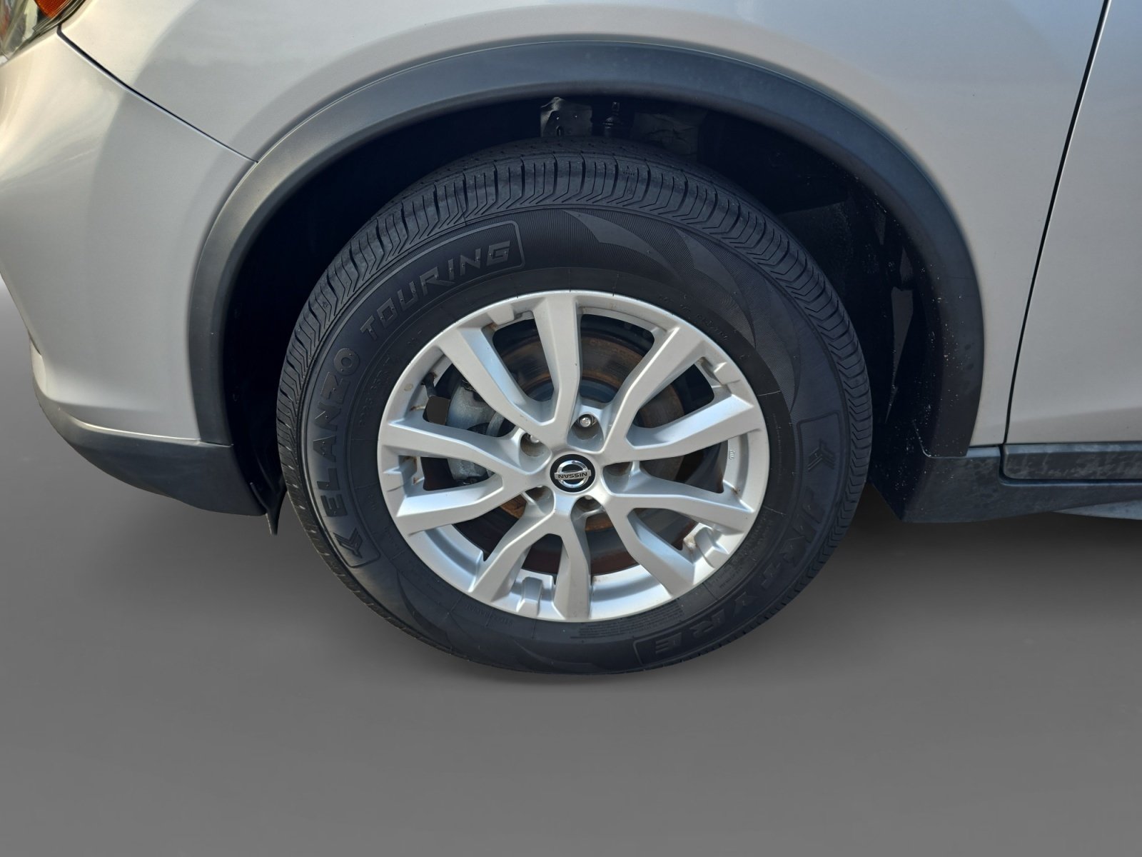 Used 2018 Nissan Rogue SV FWD image 10