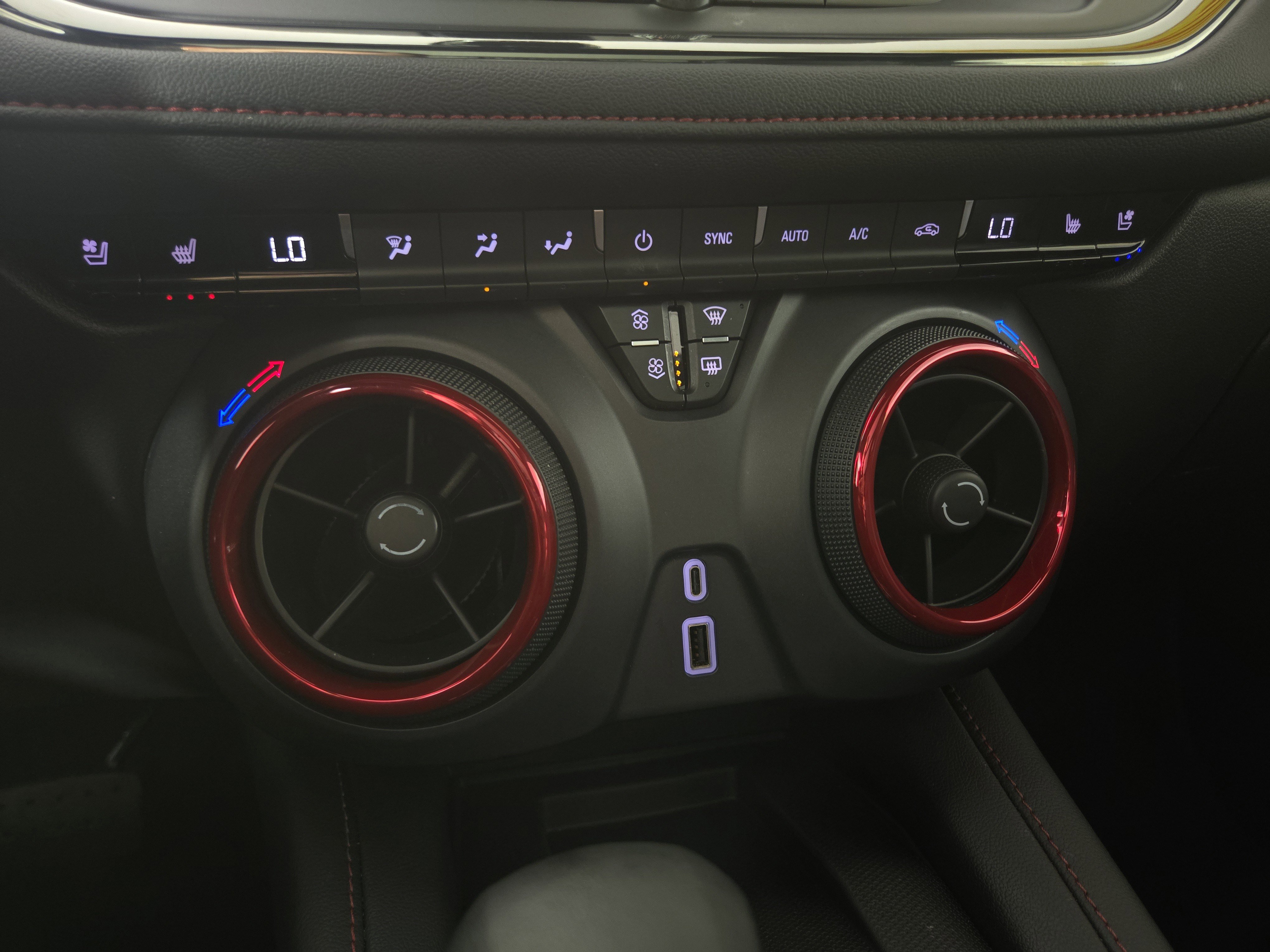 Used 2024 Chevrolet Blazer RS w/ Driver Confidence II Package image 29